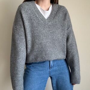 Zara Soft Knit V-Neck Sweater in Gray